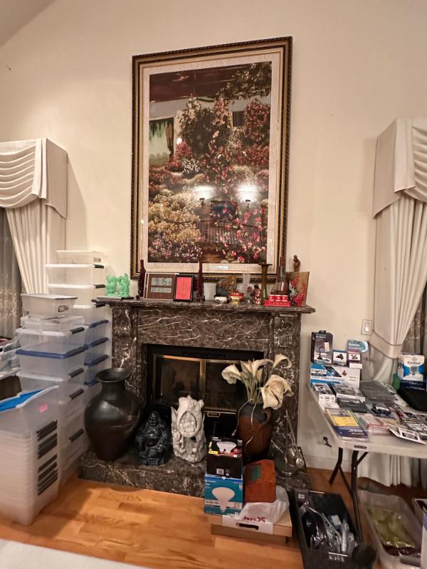 Sale Photo Thumbnail #16