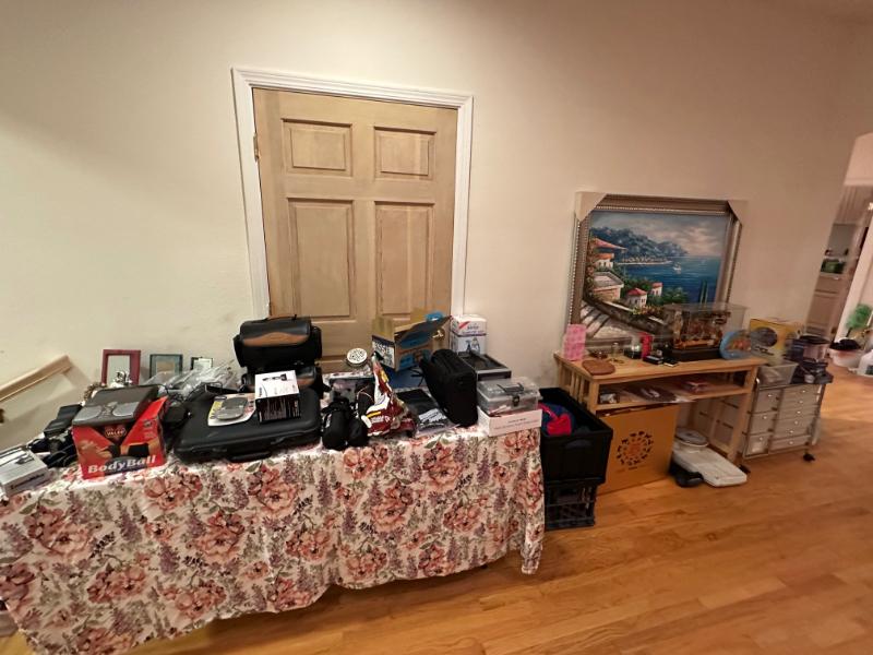 Sale Photo Thumbnail #17