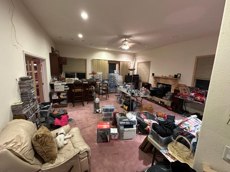 Sale Photo Thumbnail #3