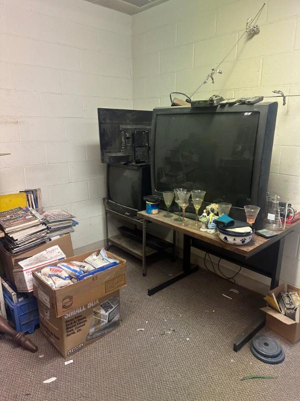 Sale Photo Thumbnail #22