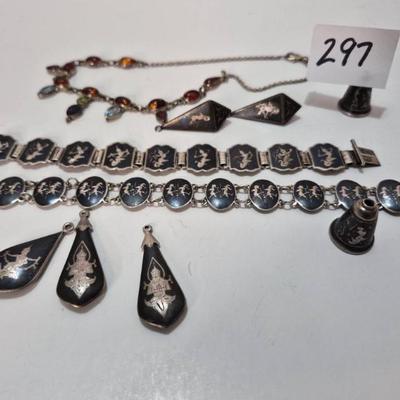 Sale Photo Thumbnail #40