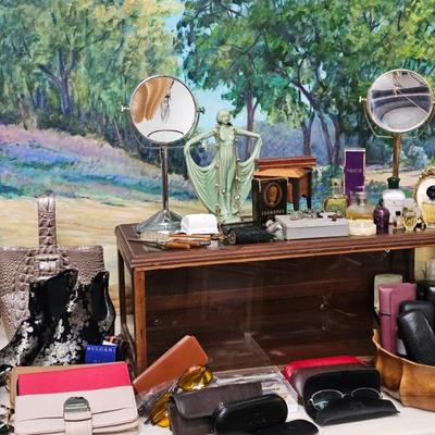 Sale Photo Thumbnail #125