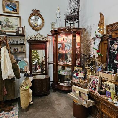 Sale Photo Thumbnail #44