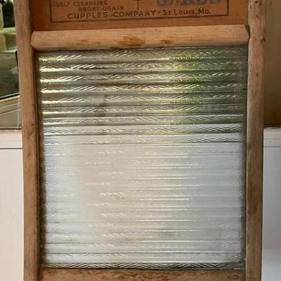 Cupples Company Good House Keepers Glass Washboard