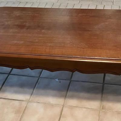 Light Wooden Coffee Table 