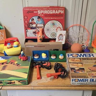 Vintage 1967 KENNER'S Spirograph, 1970 POWER BLOCKS, 1969 FUN BOX, 1969 Mr POTATO HEAD, BRIO 