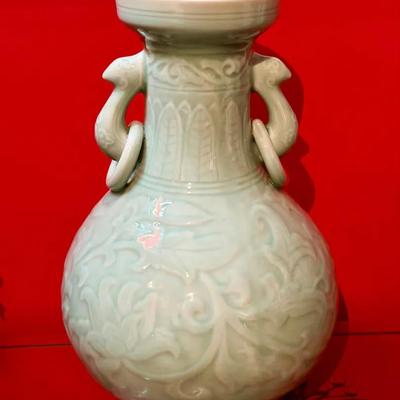 Large Chinese Longquan celadon vase #1