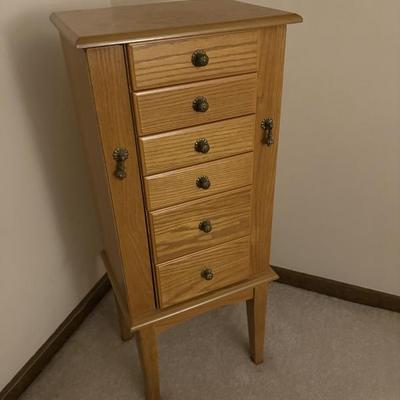 Sale Photo Thumbnail #48