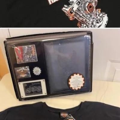 Harley-Davidson Motorcycle Lot /Half Helmet / Bell Full Helmet 2 Harley Davidson 3x Men’s T-shirts 