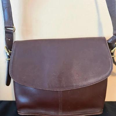 Vintage Coach! Coach Equestrian Small Flap In Dark Brown Leather