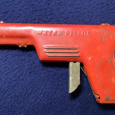 1940s Wyandotte Water Pistol