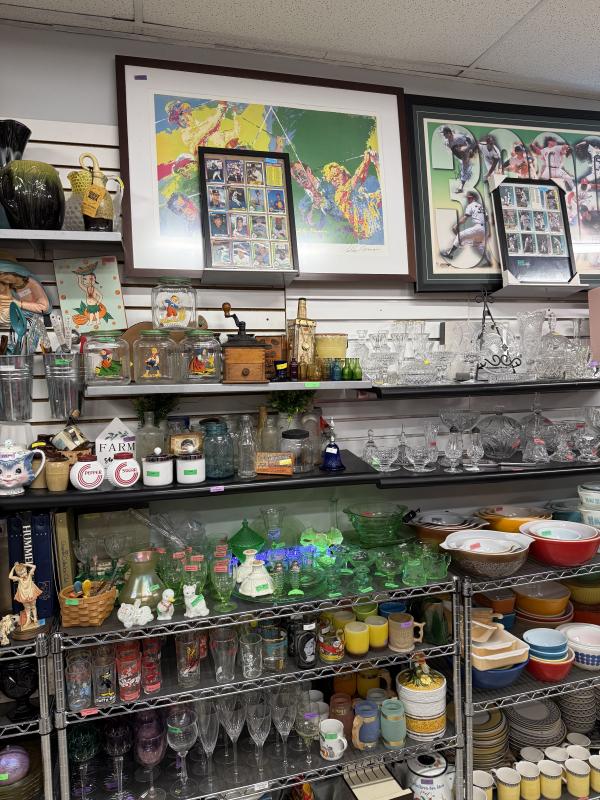 Sale Photo Thumbnail #3