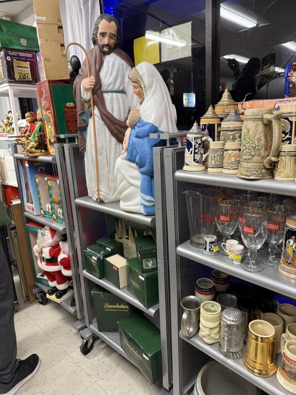 Sale Photo Thumbnail #9