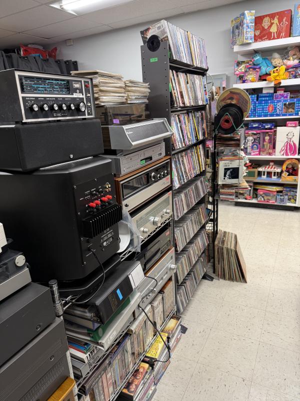 Sale Photo Thumbnail #16