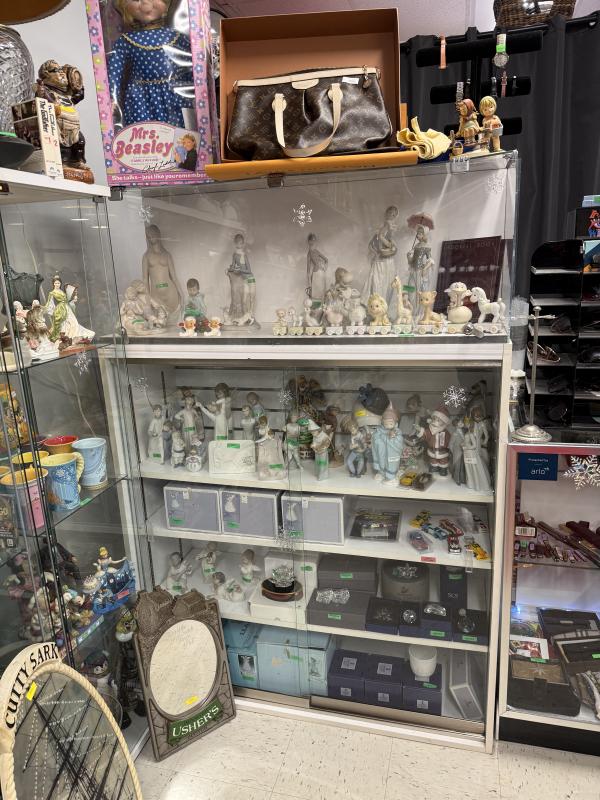 Sale Photo Thumbnail #13