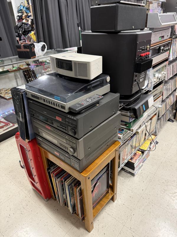 Sale Photo Thumbnail #17