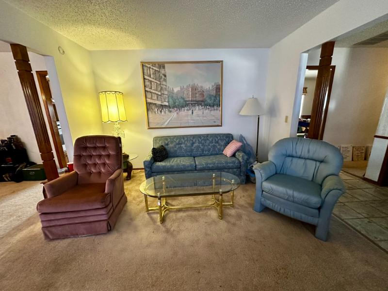 Sale Photo Thumbnail #6