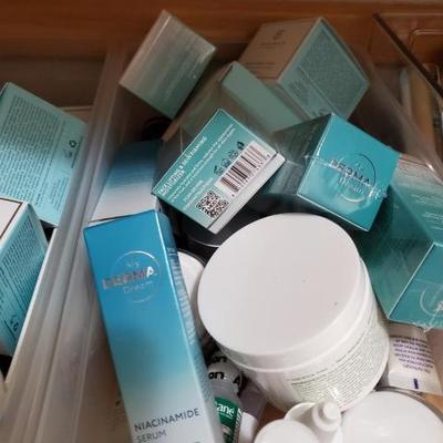 Sale Photo Thumbnail #203