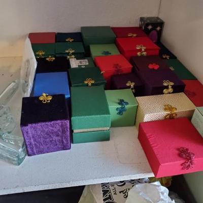 Sale Photo Thumbnail #319