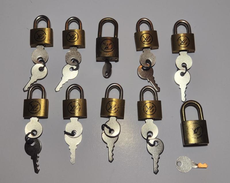 Sale Photo Thumbnail #69