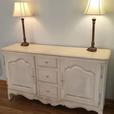 Ethan Allen Sideboard (DR)