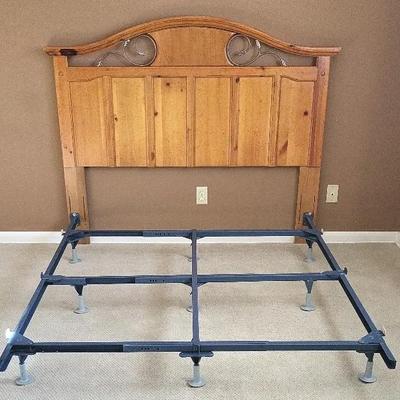 Queen Knotty Pine Headboard (BR1)