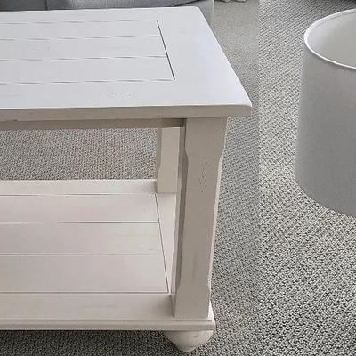 Side Table & Lamp (LR)