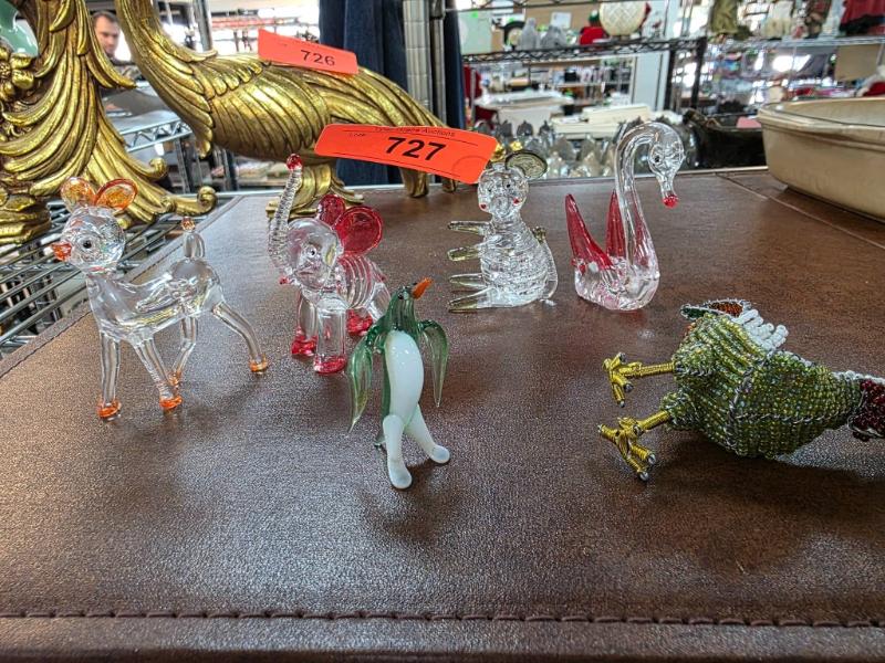 Sale Photo Thumbnail #471