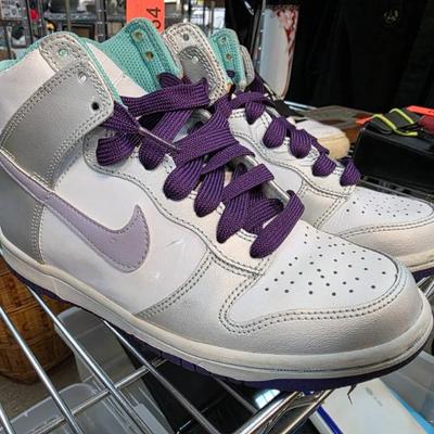 Sale Photo Thumbnail #141