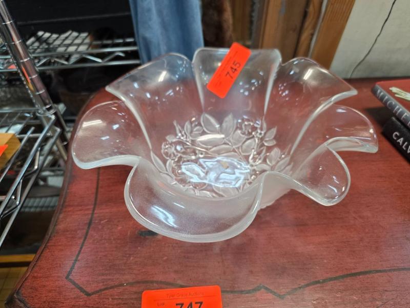 Sale Photo Thumbnail #489