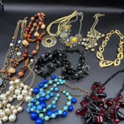 Sale Photo Thumbnail #34