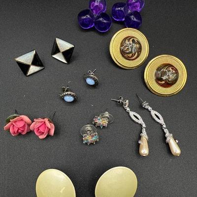 Sale Photo Thumbnail #10