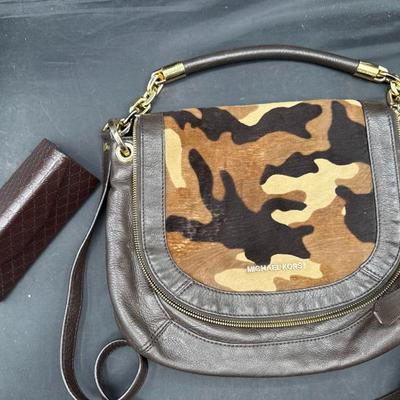 Sale Photo Thumbnail #695