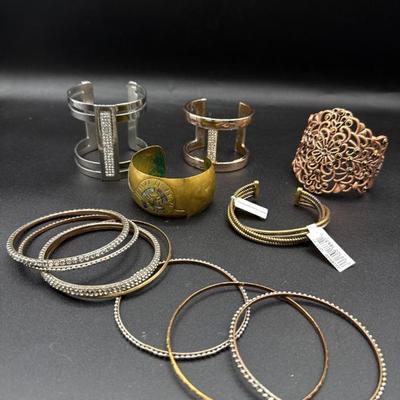 Sale Photo Thumbnail #33