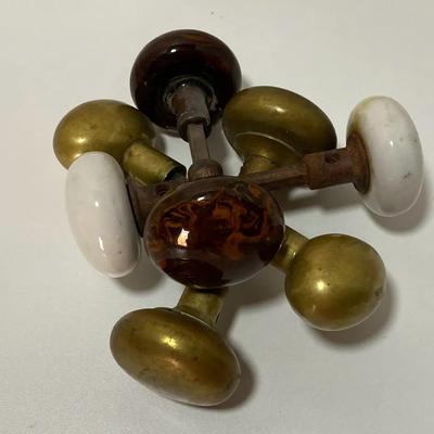Door Knobs (interior)