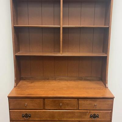 Ethan Allen Heirloom Collection Maple Chest with Hutch (Nutmeg)