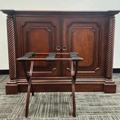 Wood Drawer Storage Base and Luggage Stand