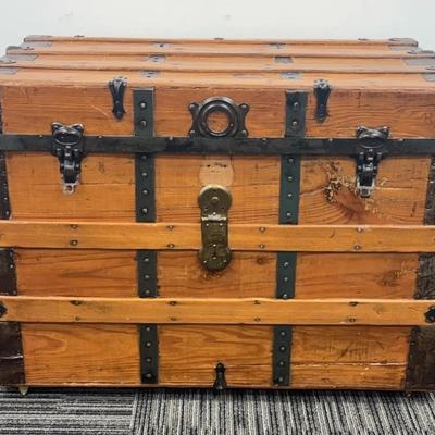 Vintage Wooden Steamer Trunk (Wheeled)