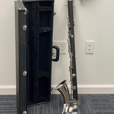 Selmer Bass Clarinet In Case Incl Reeds And Metronome