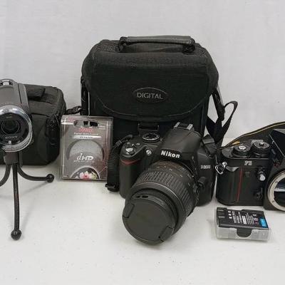 Nikon Cameras, Sony Handycam + Cases
