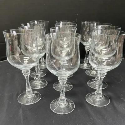12 Crystal Tall Stemmed Wine Glasses