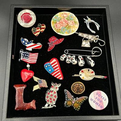 Fun Broaches And Pins 