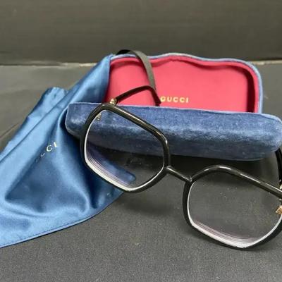 Gucci GG08900 Glasses With Case & Cover