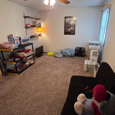 Sale Photo Thumbnail #28