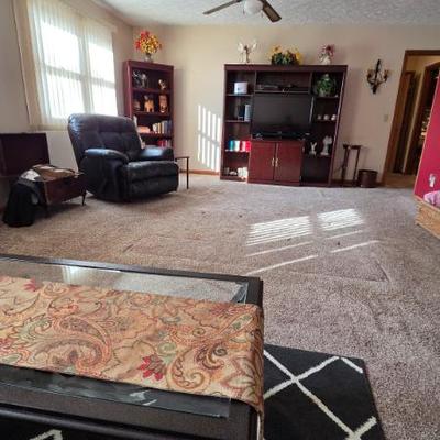 Sale Photo Thumbnail #2