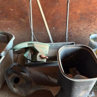 Lawn & Garden Care - Drop Spreader, Scott Broadcast Spreader, Turf Edger, Watering Can & More