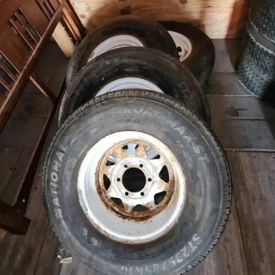 Set Of (4) Tires & Wheel Rims - National Roadmax