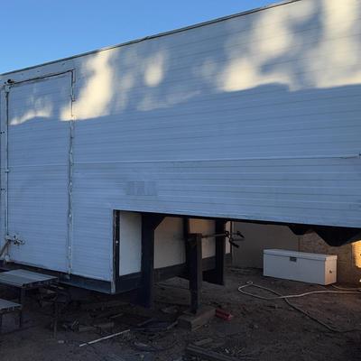 White 5th Wheel Storage Trailer - Outfitted Camping Space with Raised Bed - Clean Title - No Tires