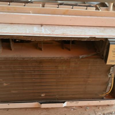 LG Window Air Conditioning Unit