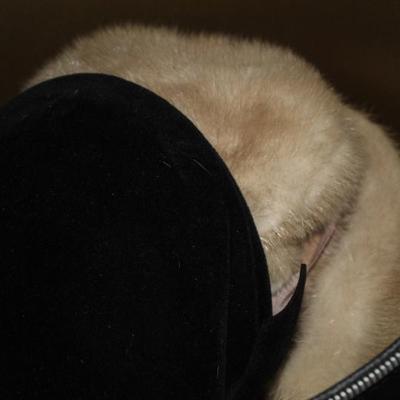 Sale Photo Thumbnail #426